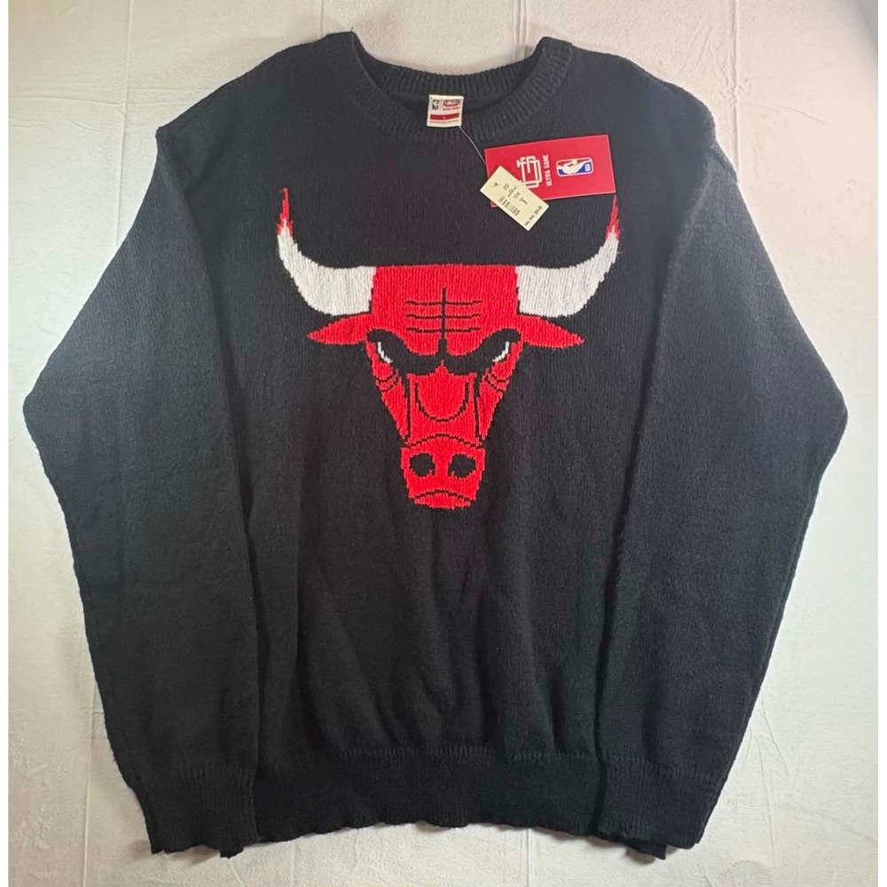 NBA Ultra Game Chicago Bulls Mens Large Black Knit Crewneck Sweater NWT